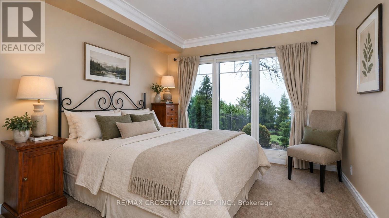 13 GEORGINA DRIVE - 35