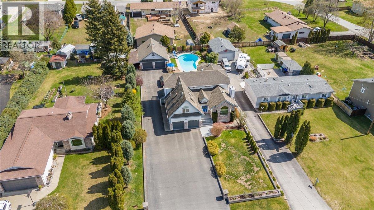 1063 BRIDGEVIEW Crescent - 3
