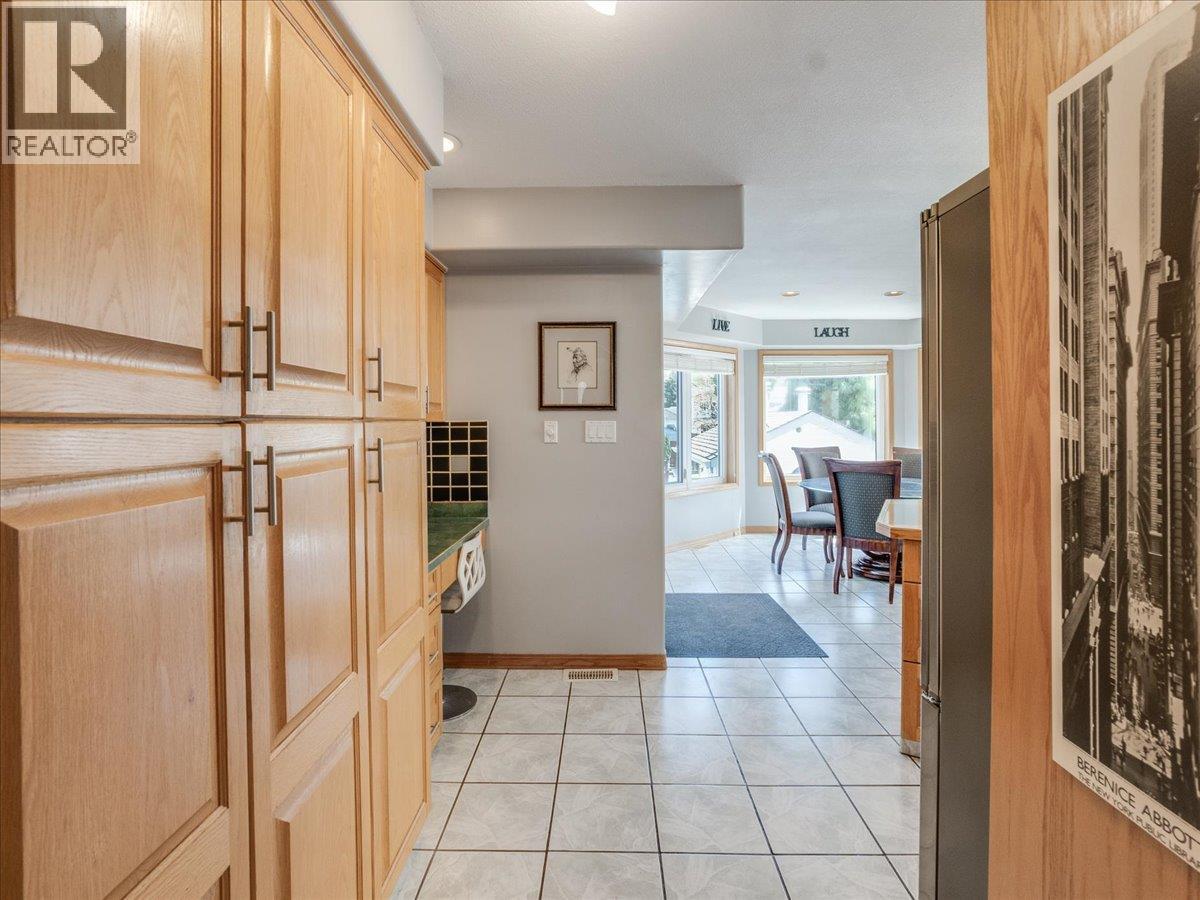 1063 BRIDGEVIEW Crescent - 29