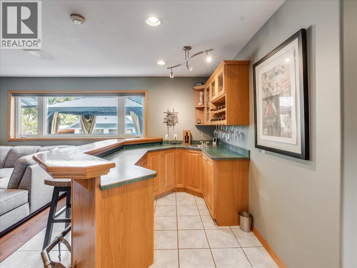 1063 BRIDGEVIEW Crescent - 40