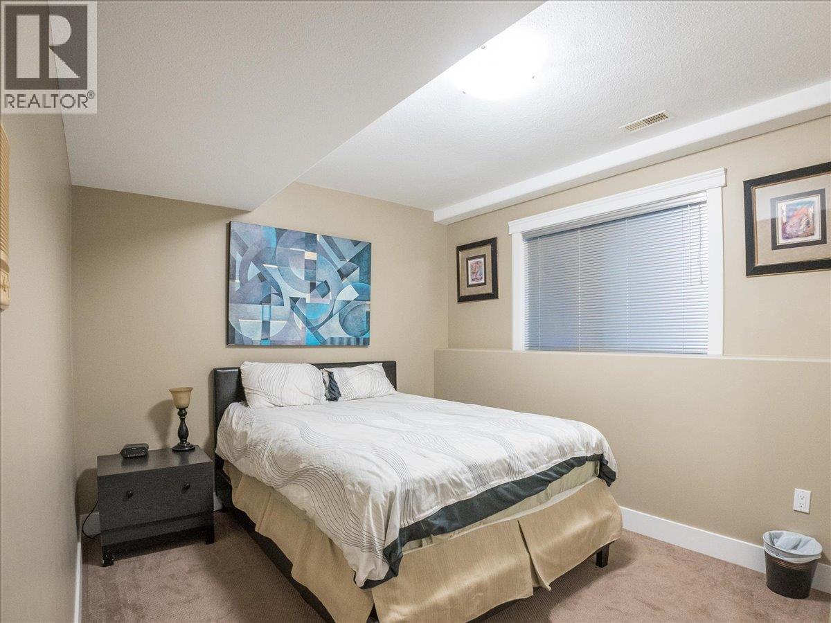 1063 BRIDGEVIEW Crescent - 57