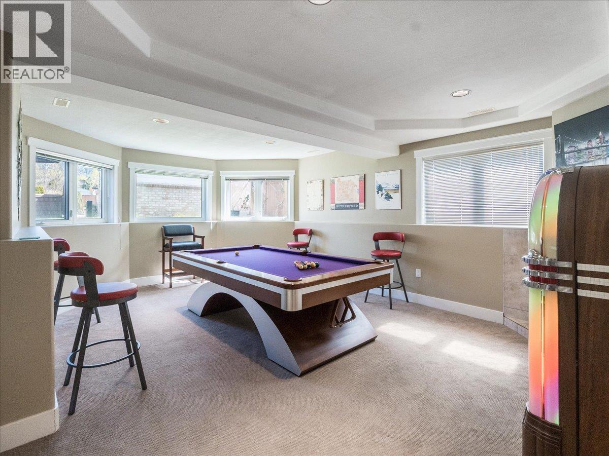 1063 BRIDGEVIEW Crescent - 70