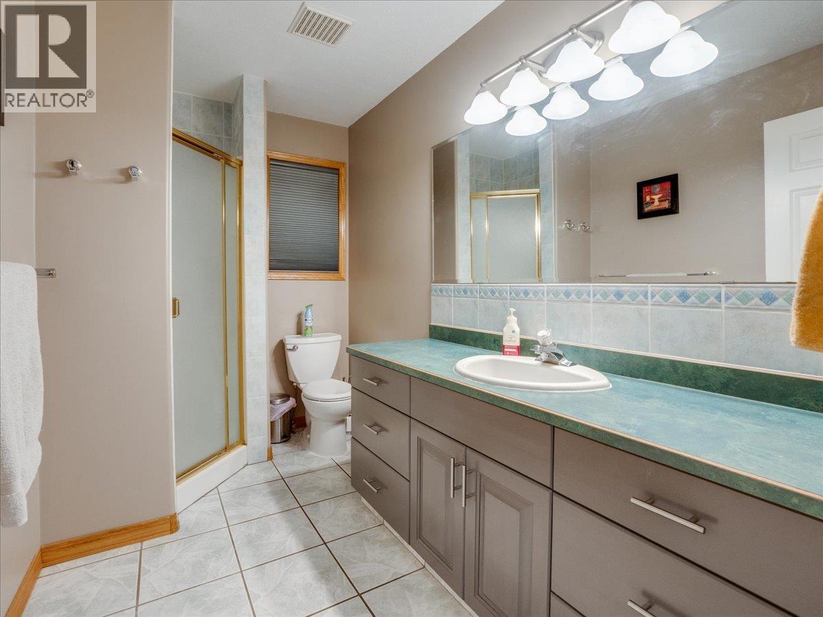 1063 BRIDGEVIEW Crescent - 65