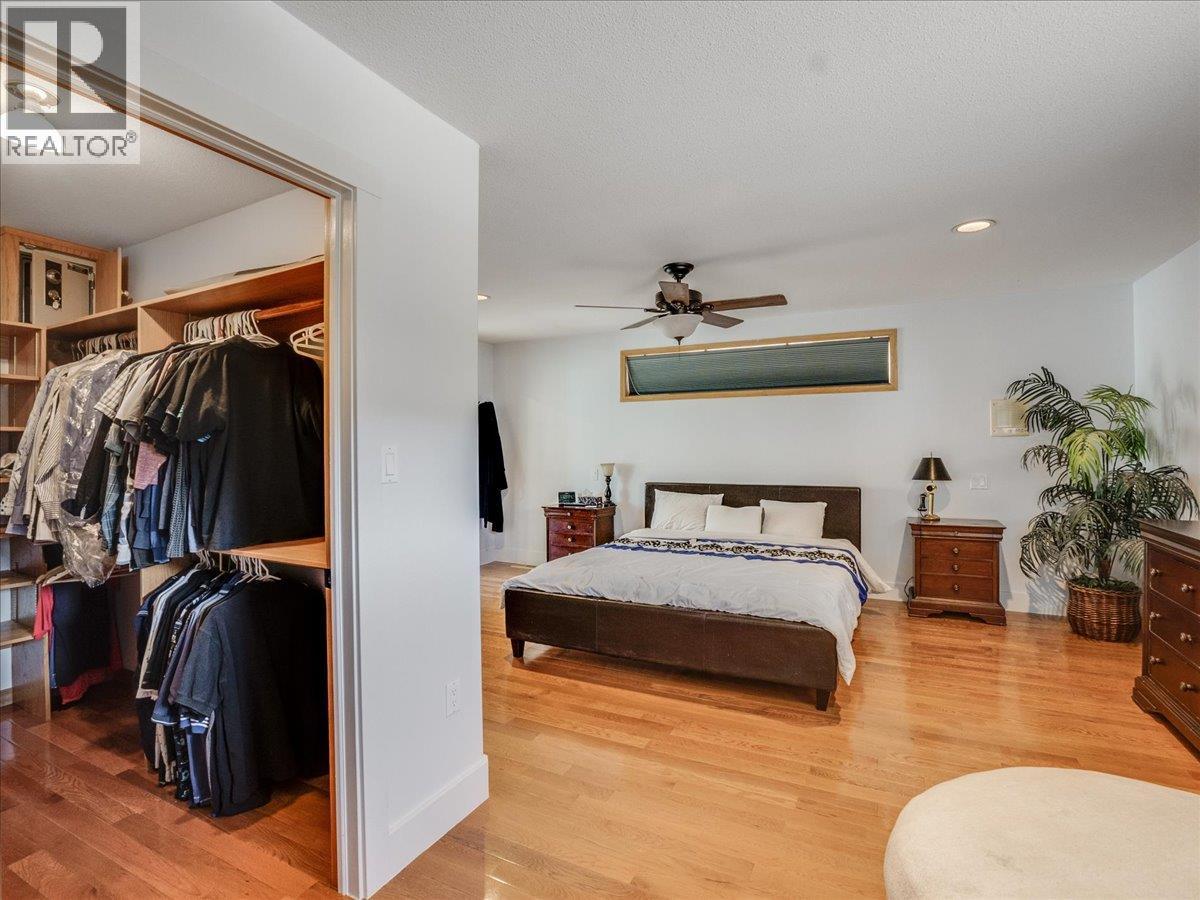 1063 BRIDGEVIEW Crescent - 49