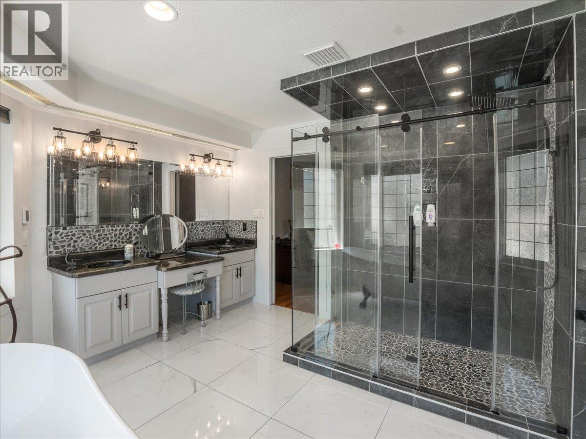 1063 BRIDGEVIEW Crescent - 54