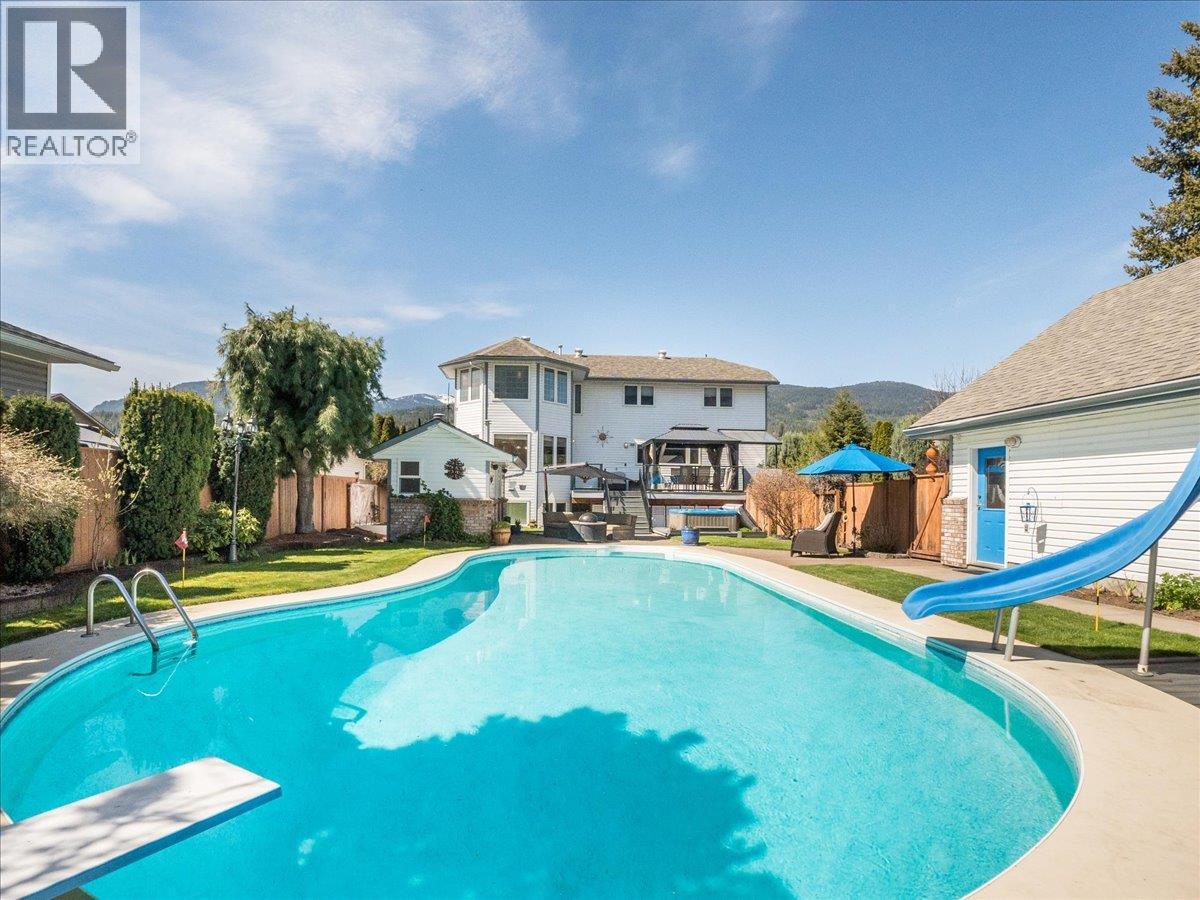 1063 BRIDGEVIEW Crescent - 98