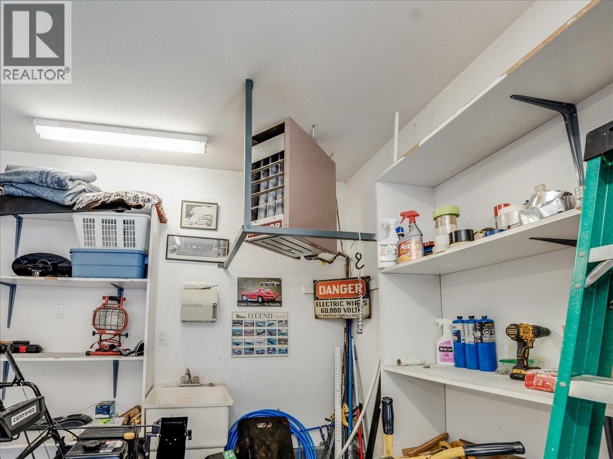 1063 BRIDGEVIEW Crescent - 84