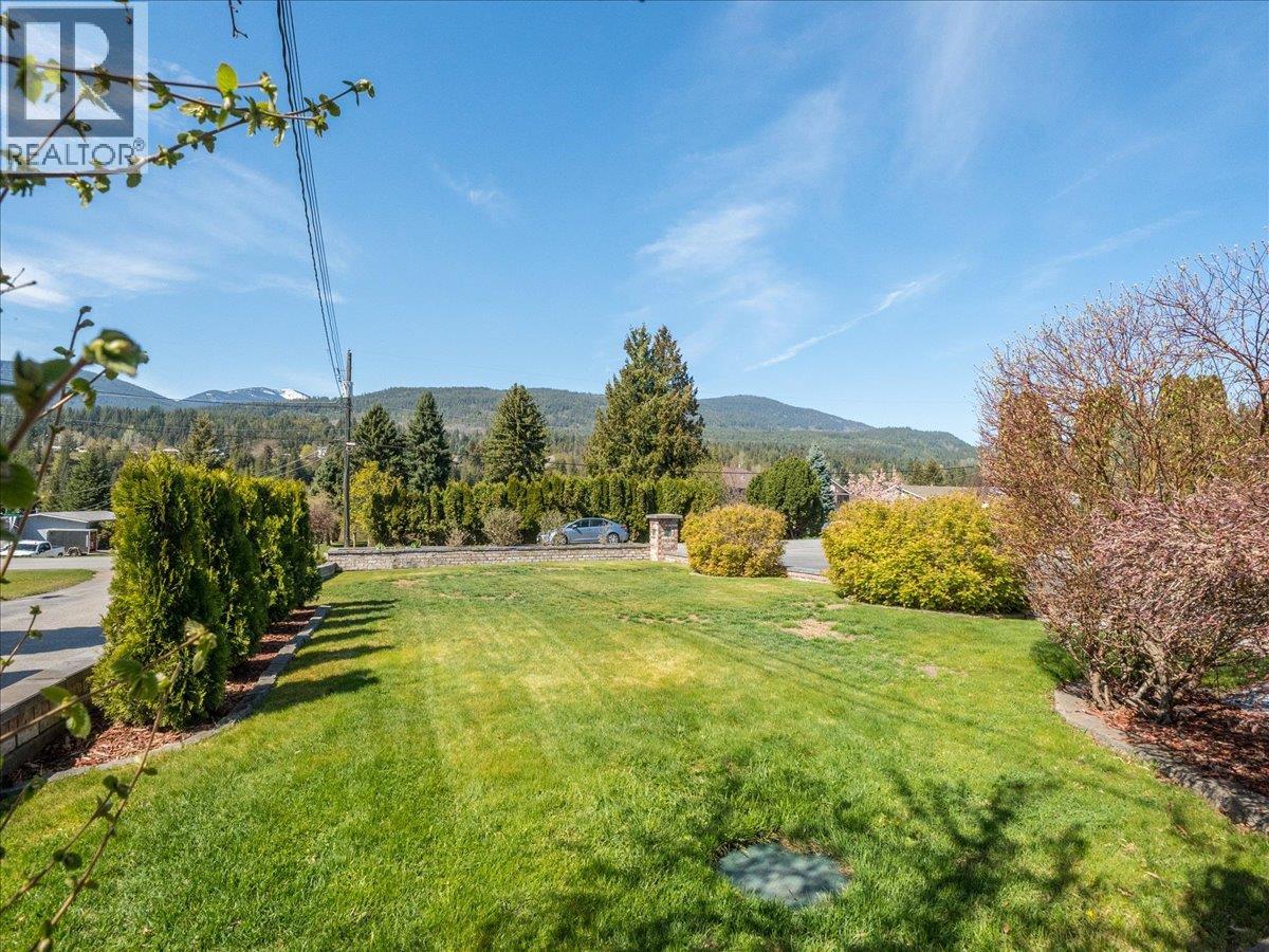 1063 BRIDGEVIEW Crescent - 95