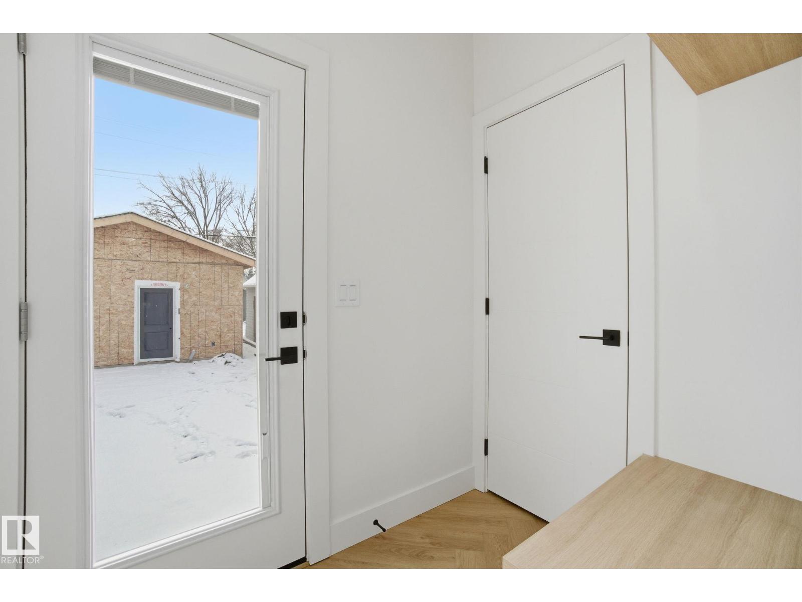 10919 79 AV NW, Edmonton