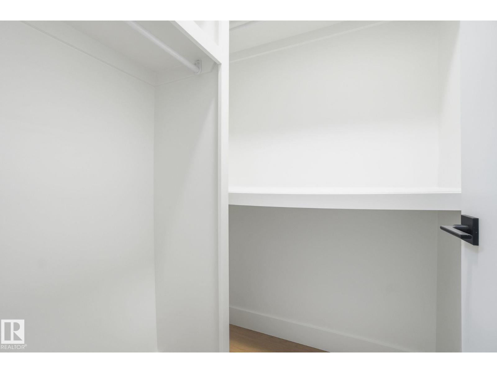 10919 79 AV NW, Edmonton