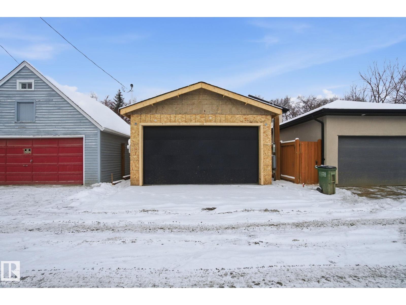 10919 79 AV NW, Edmonton