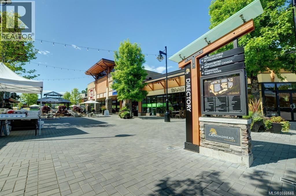 #305 990 Doumac Ave - 22