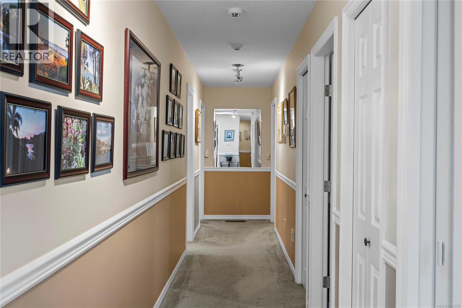 566 Crescent Rd W - 14