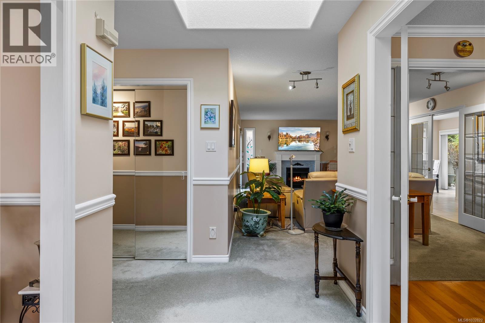 566 Crescent Rd W - 13