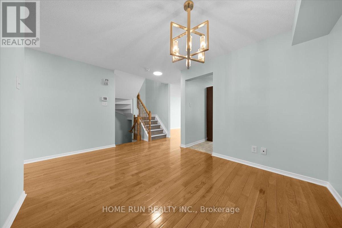 294 APPLECROSS CRESCENT — photo 13