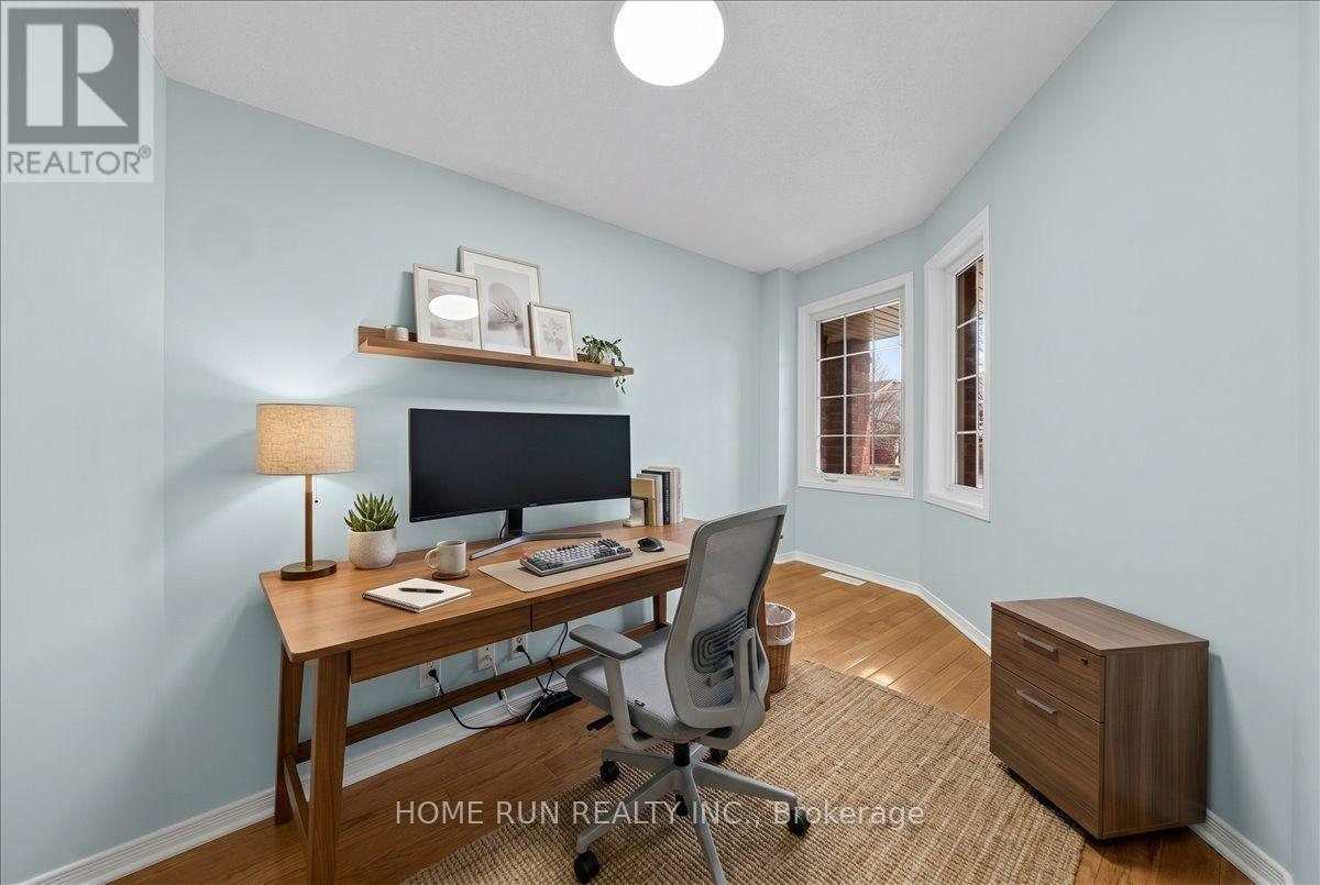 294 APPLECROSS CRESCENT — photo 8