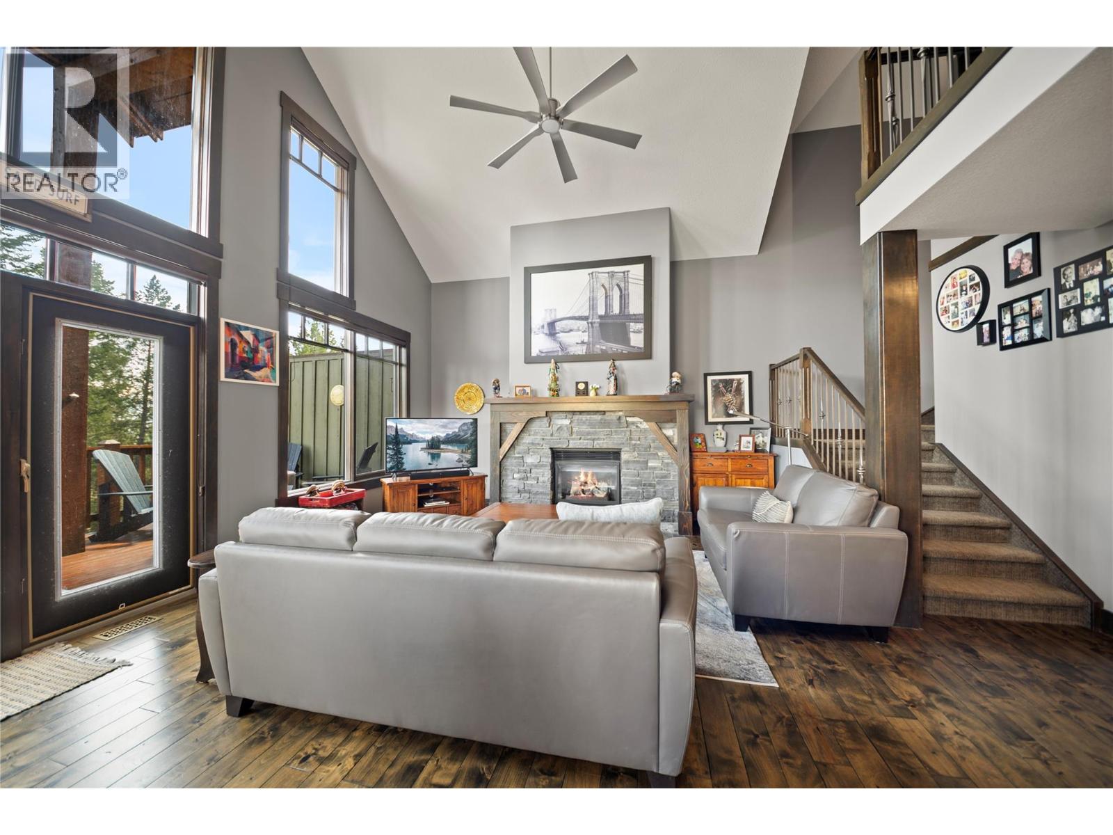 #3 2600 Riverrock Way - 16