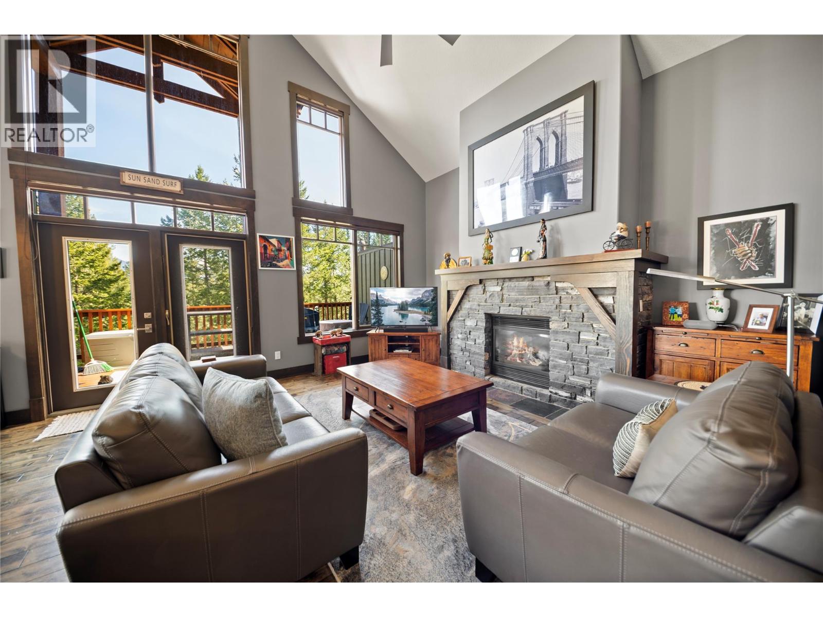 #3 2600 Riverrock Way - 17