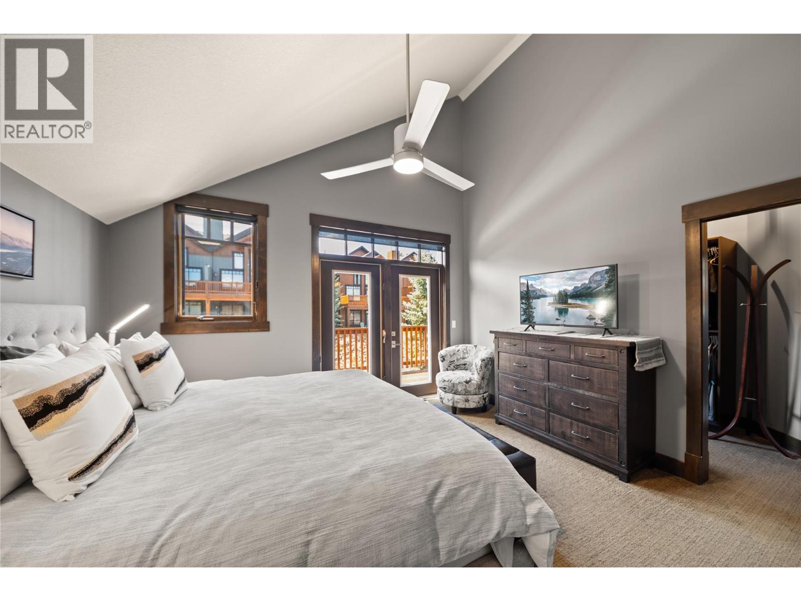 #3 2600 Riverrock Way - 25