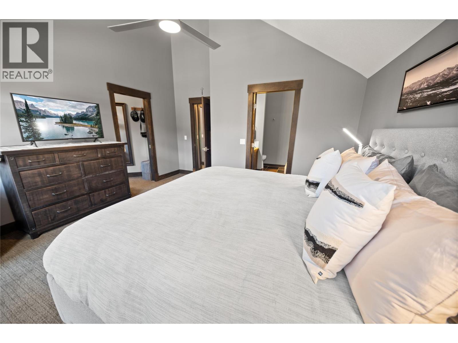 #3 2600 Riverrock Way - 31