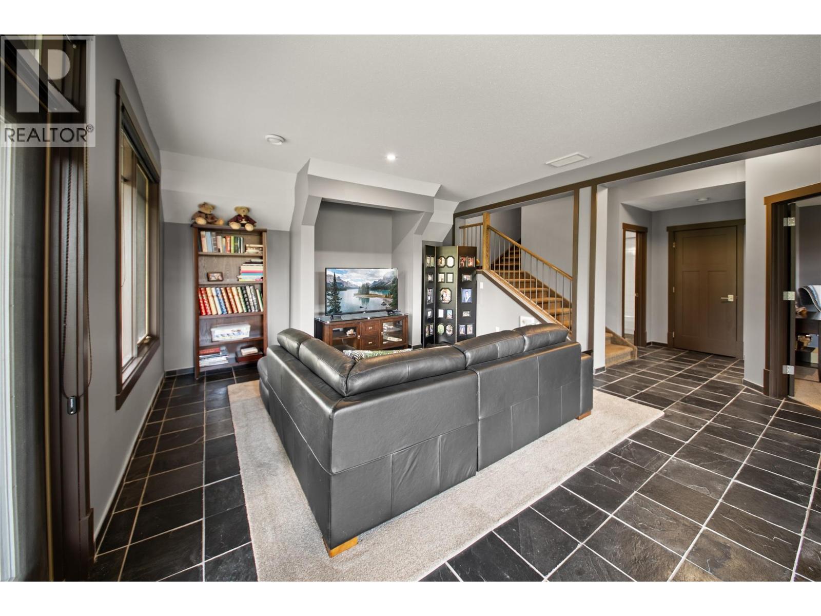 #3 2600 Riverrock Way - 44