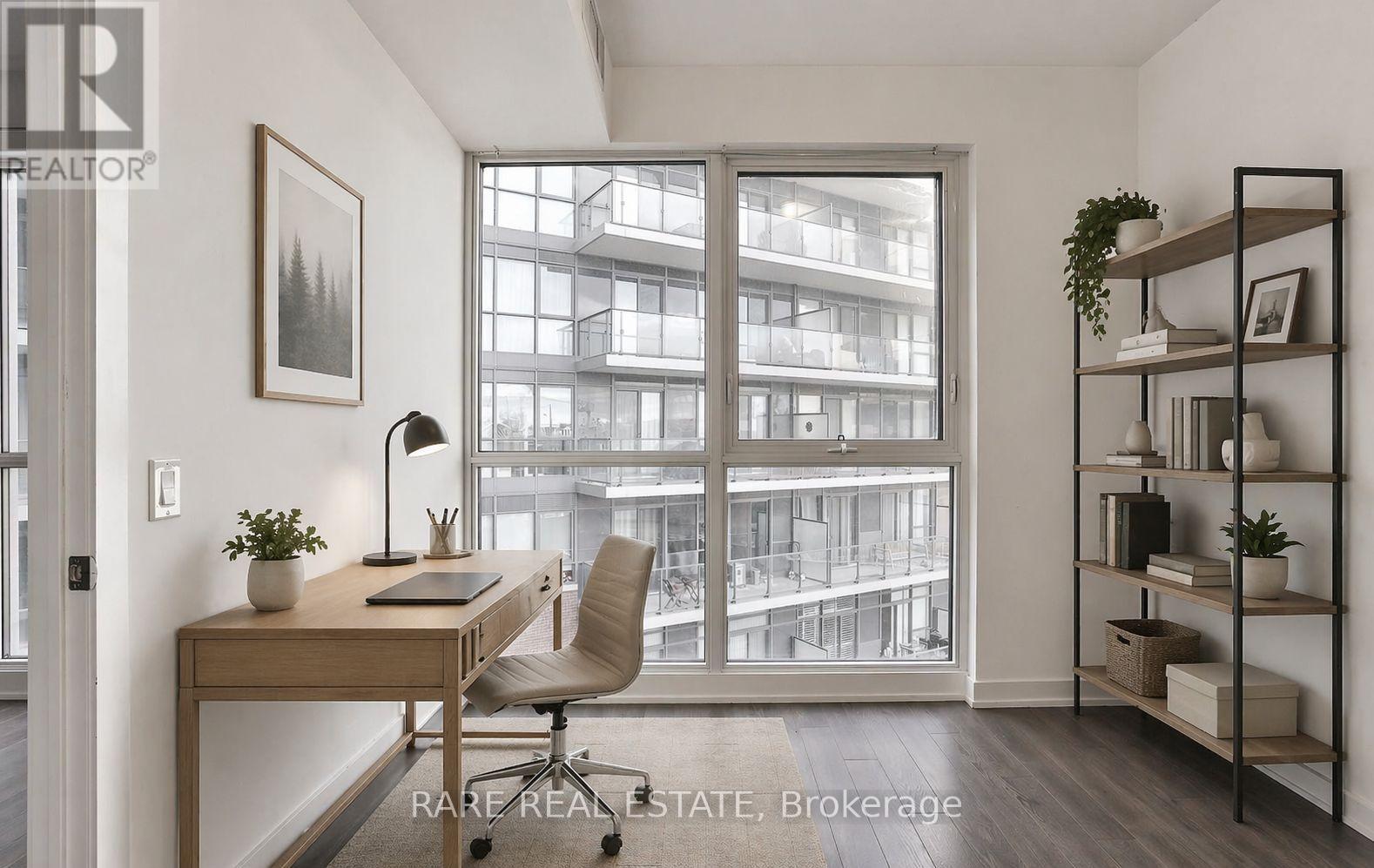 422 - 10 PARK LAWN ROAD — photo 4