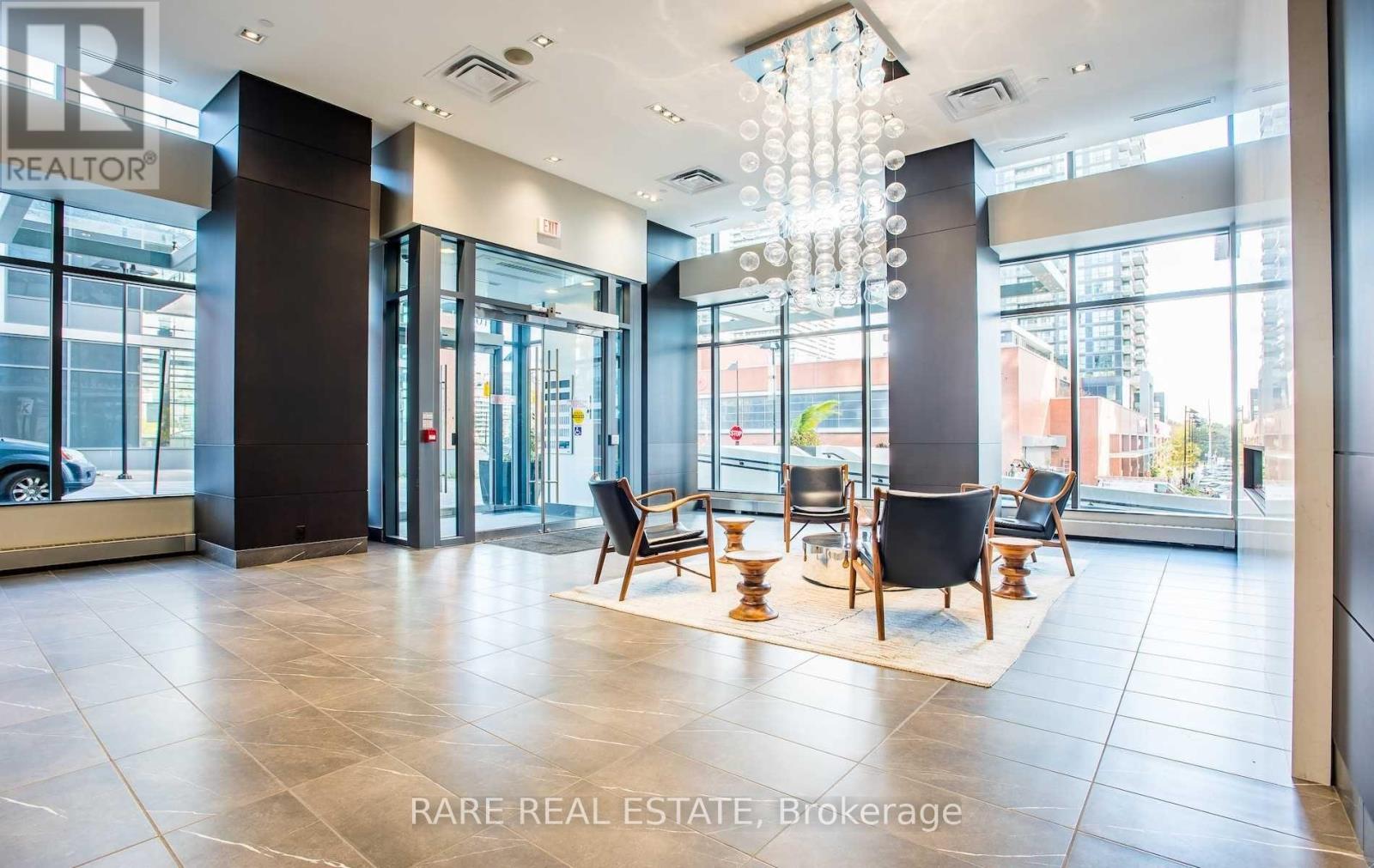 #422 10 PARK LAWN ROAD - 22