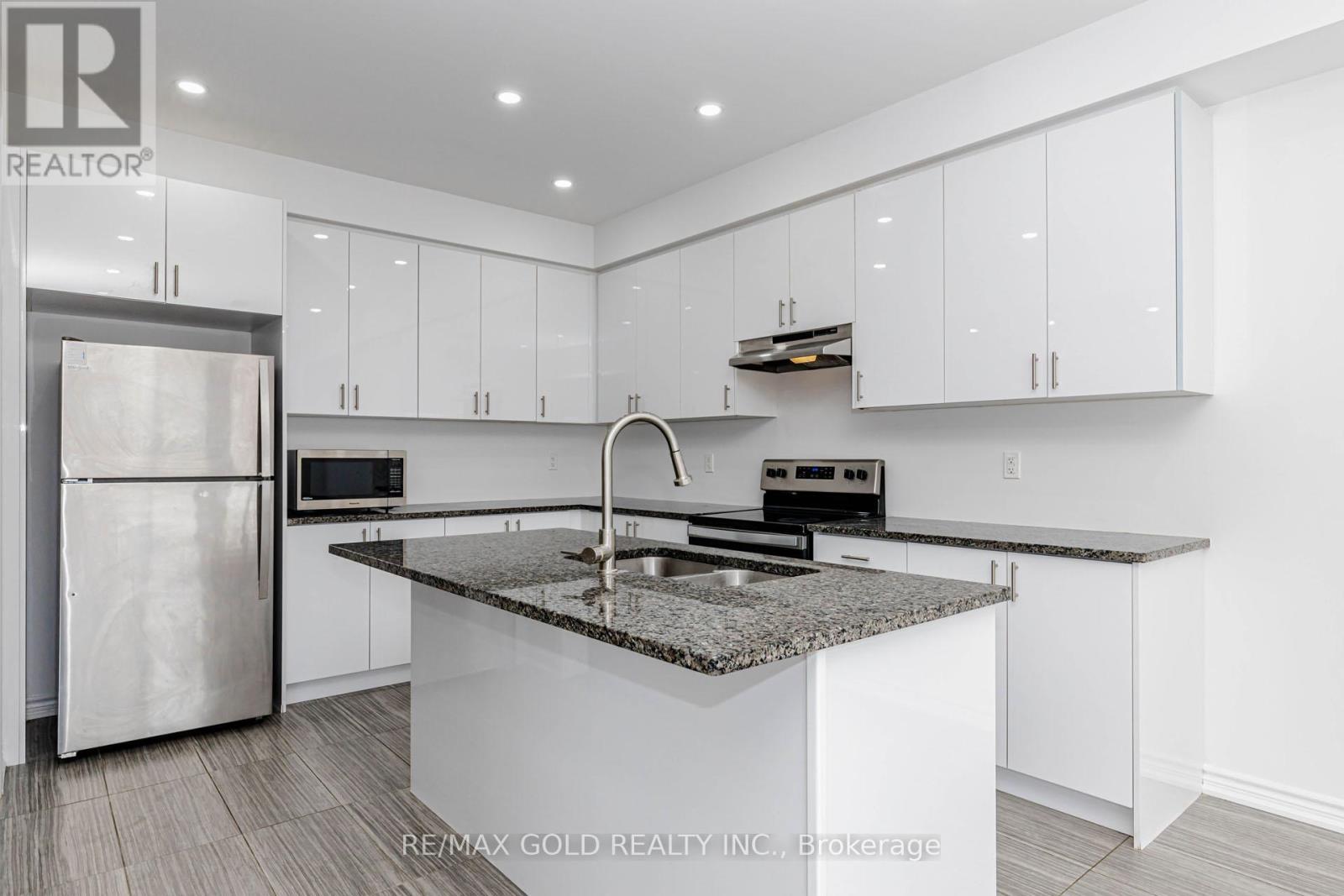 116 SEELEY AVENUE - 10