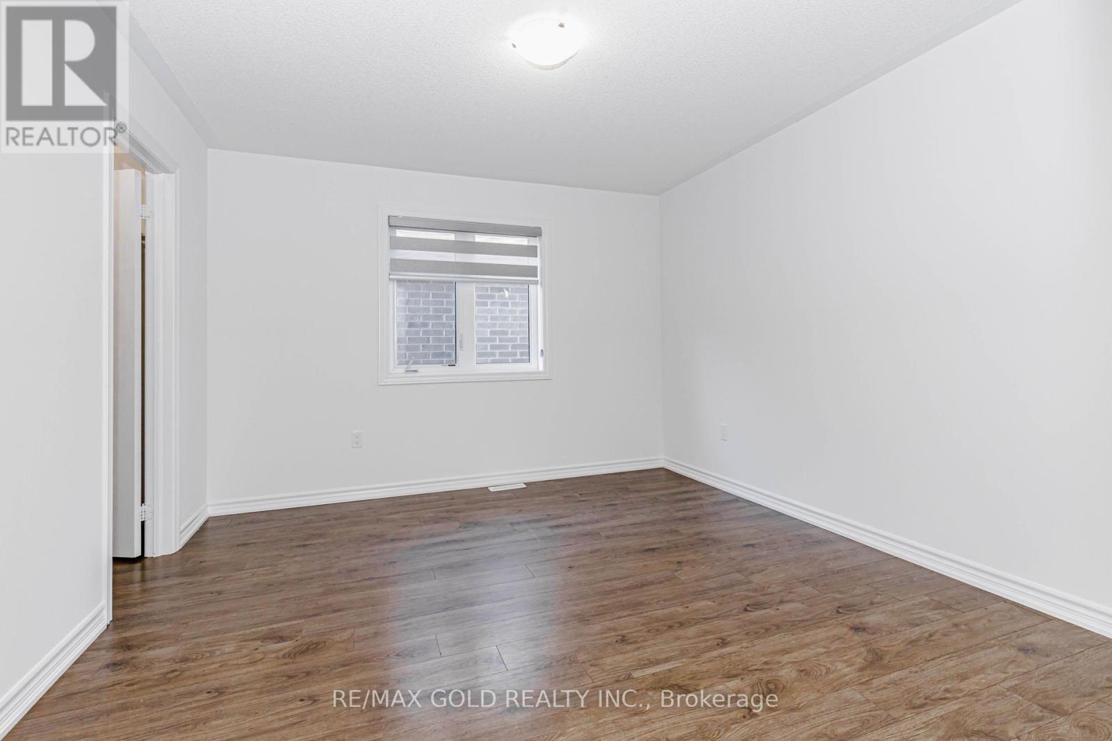 116 SEELEY AVENUE - 21