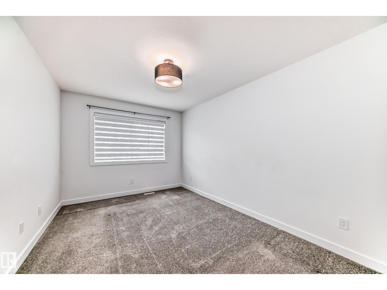 #38 1910 Collip VW SW, Edmonton