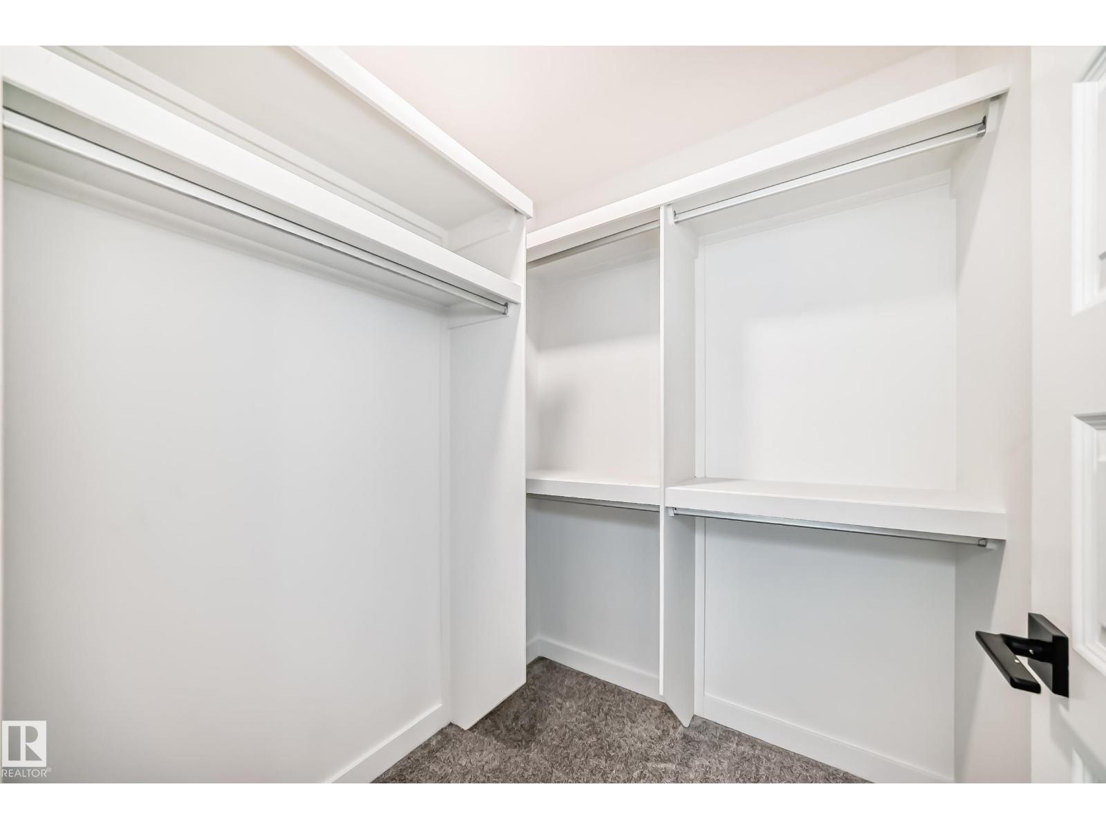 #38 1910 Collip VW SW, Edmonton