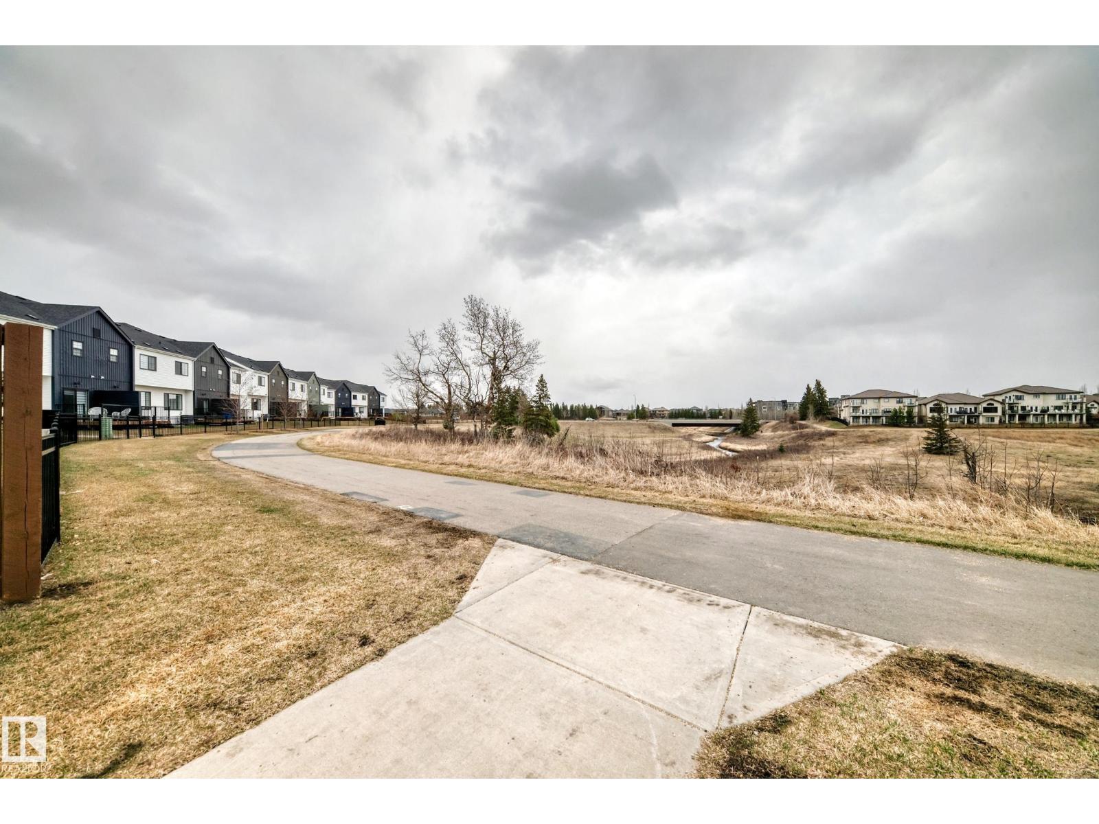 #38 1910 Collip VW SW, Edmonton