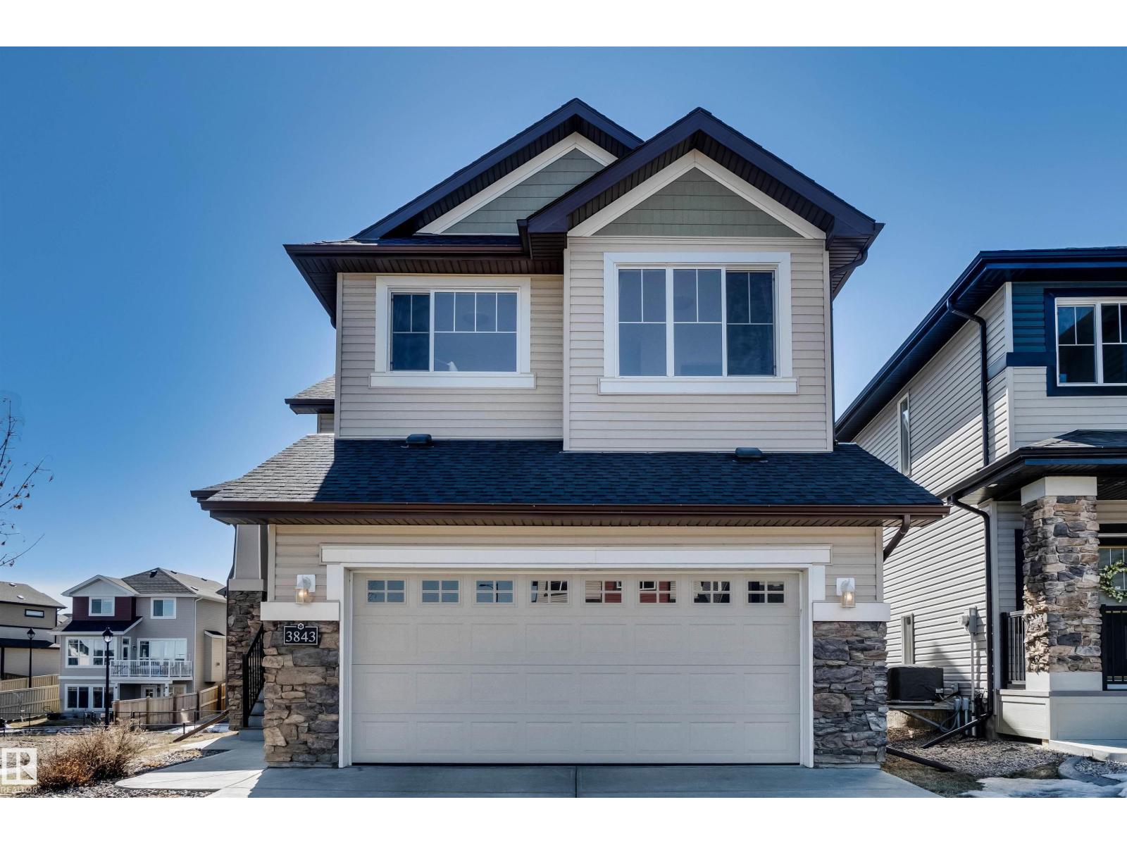 3843 AGAR GR SW, Edmonton