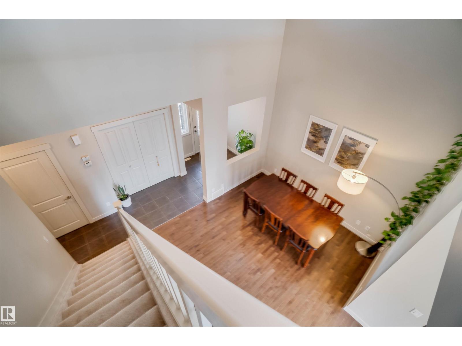 3843 AGAR GR SW, Edmonton