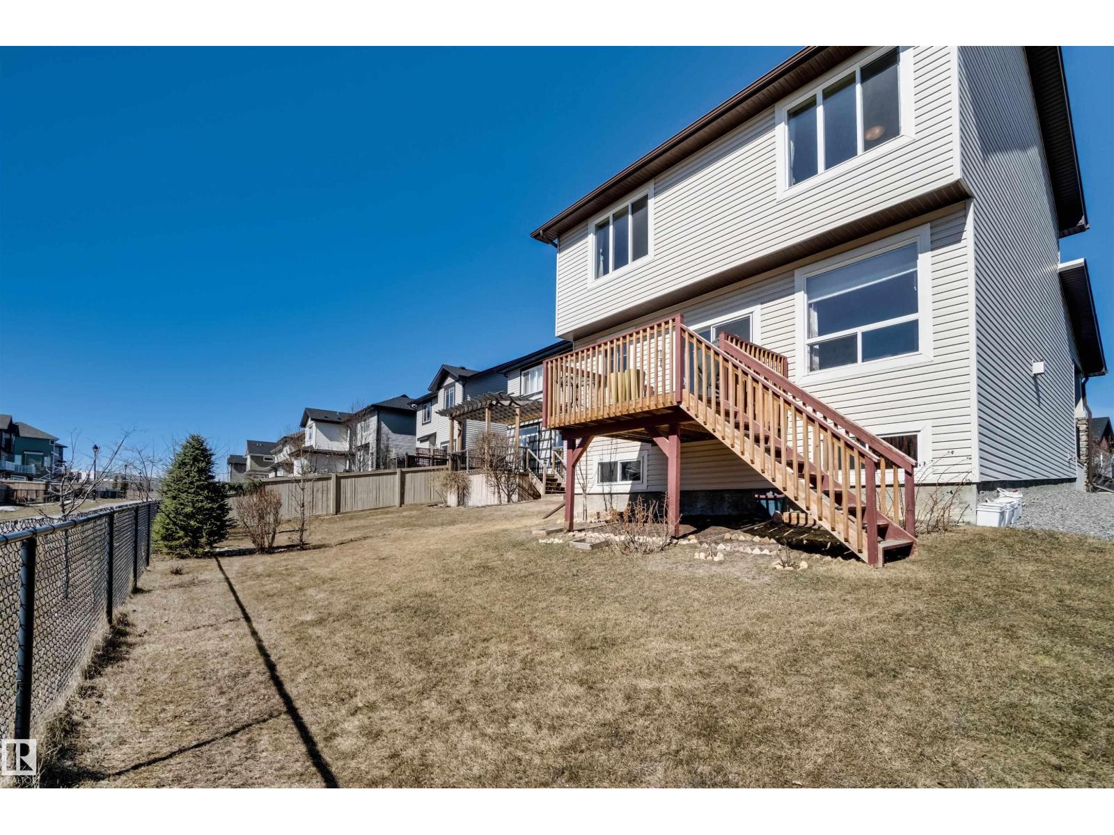 3843 AGAR GR SW, Edmonton