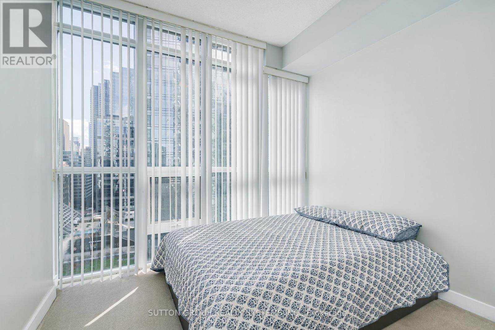 #1307 126 SIMCOE STREET - 16