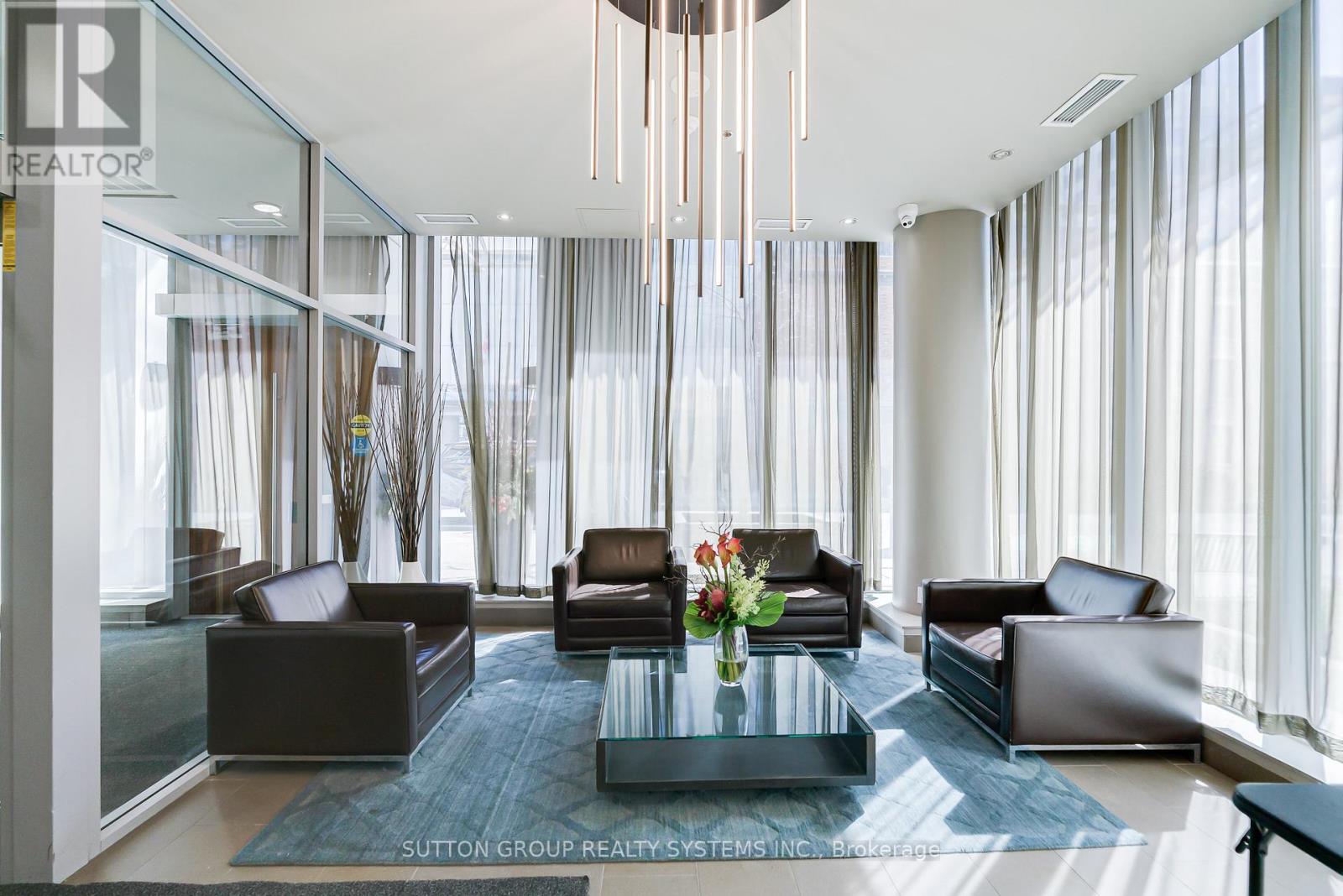 #1307 126 SIMCOE STREET - 3