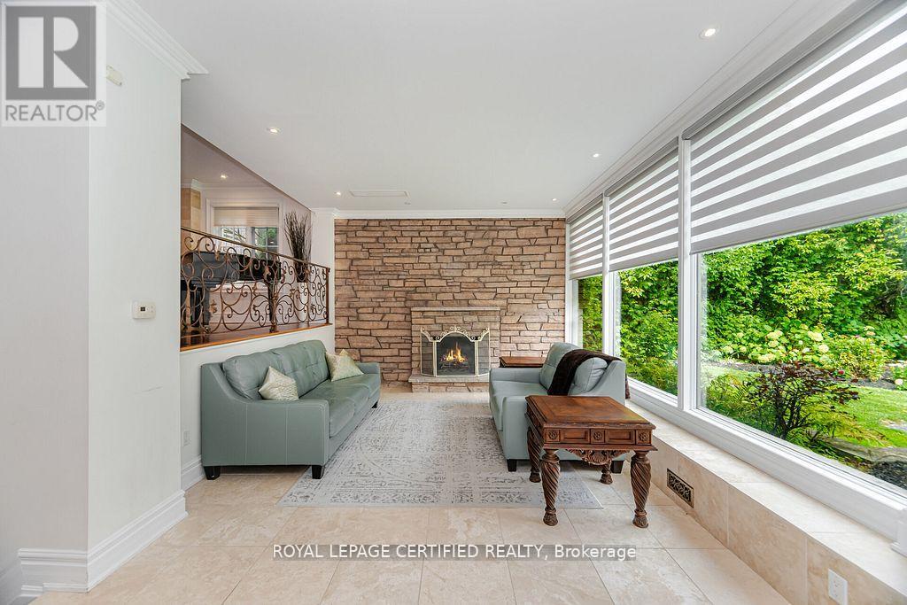 2197 COURRIER LANE — photo 13