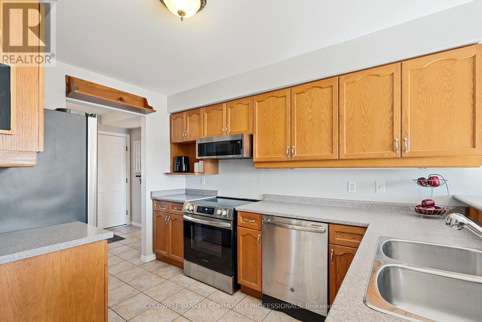 77 MORGAN DRIVE - 9