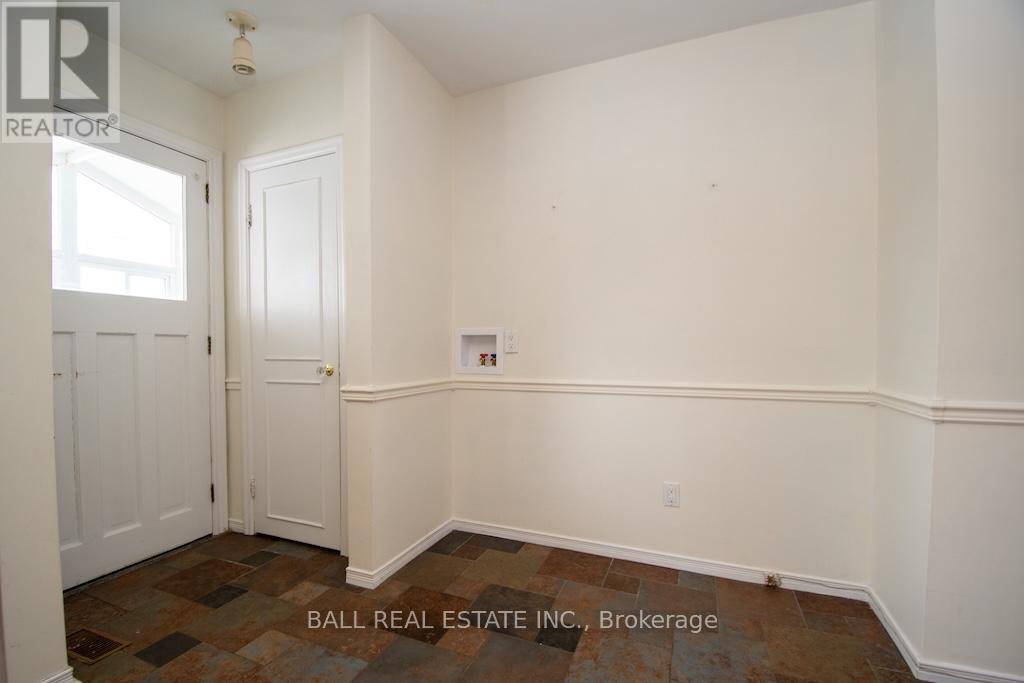 1684 SHERBROOKE STREET — photo 12