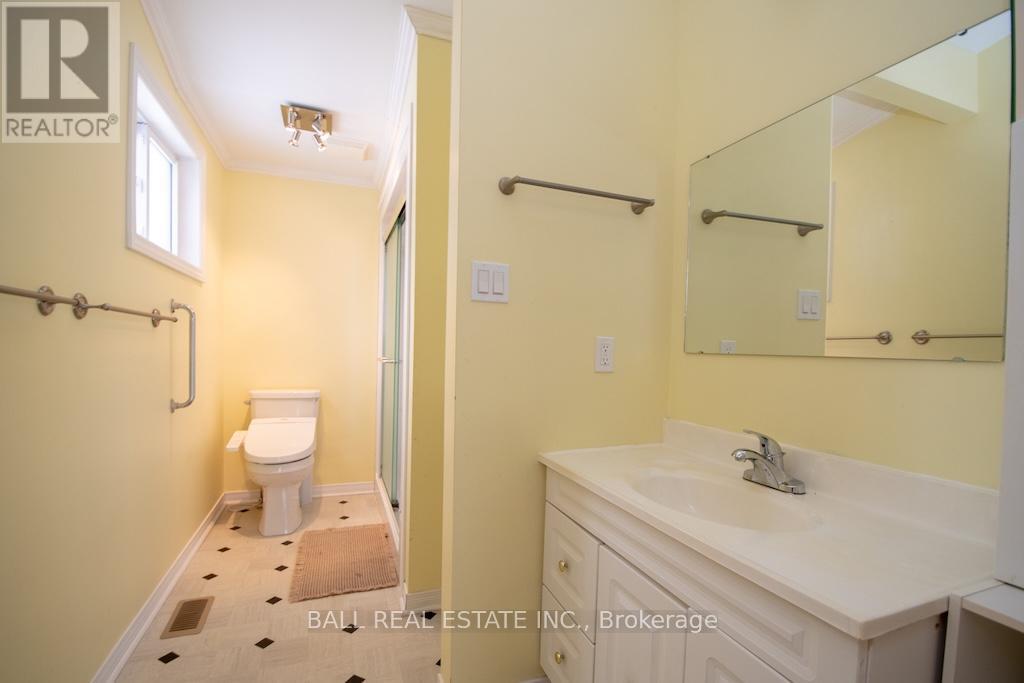 1684 SHERBROOKE STREET — photo 17