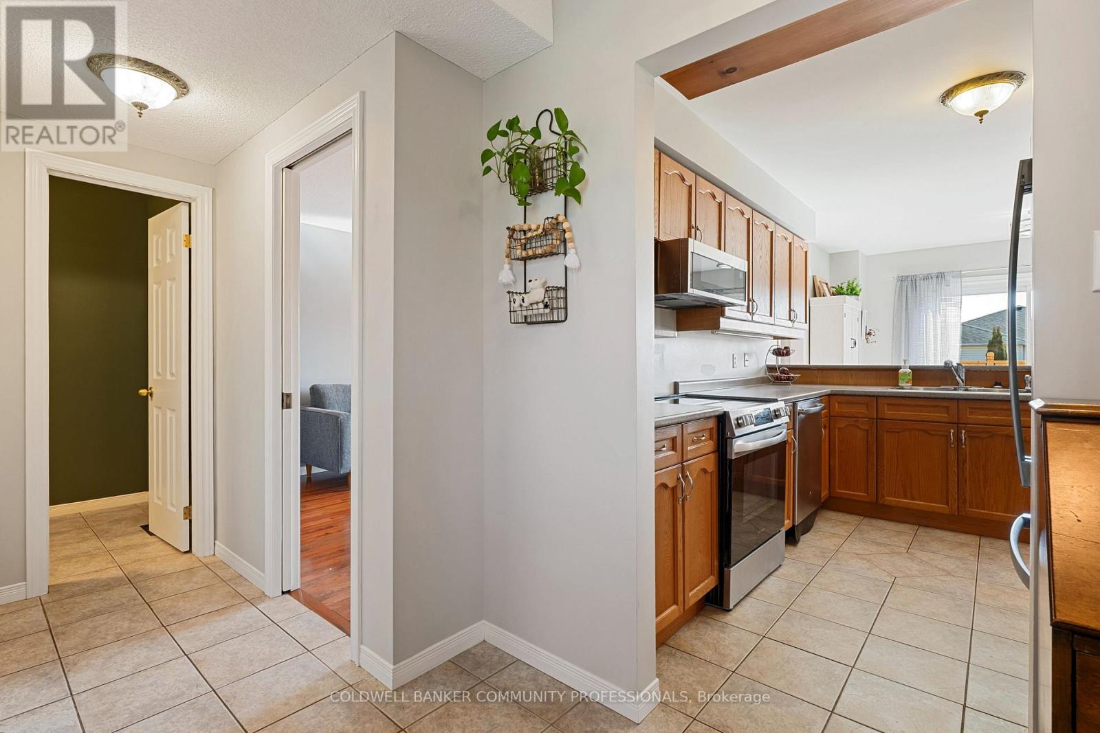 77 MORGAN DRIVE - 7