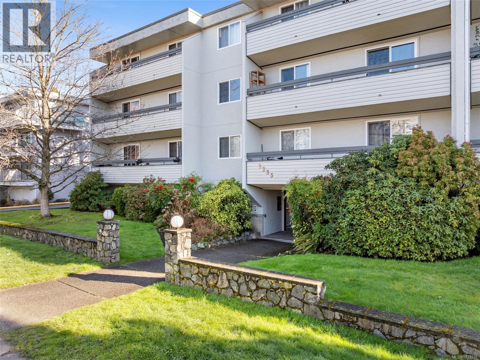#103 3235 Quadra St - 1