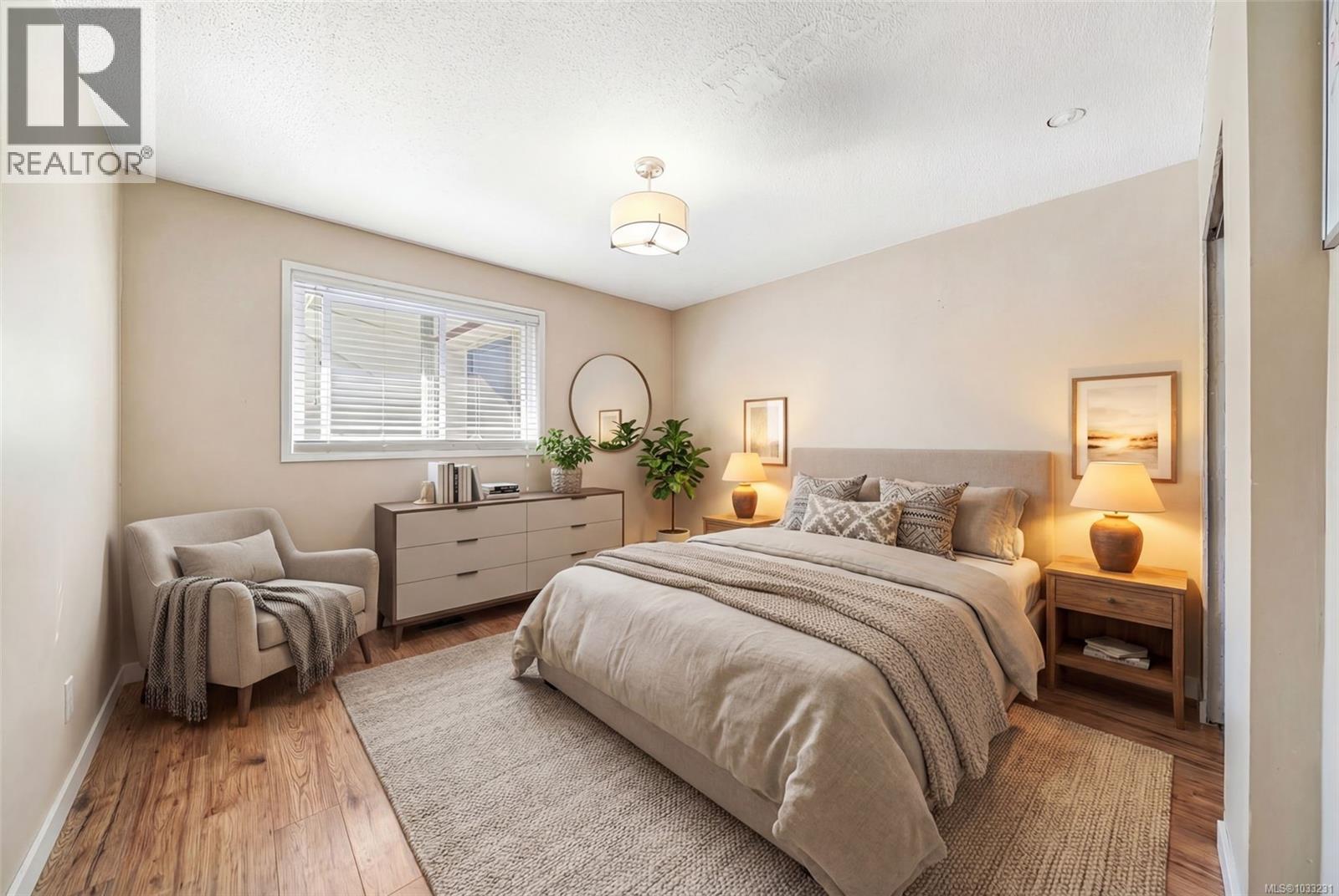 #103 3235 Quadra St - 7