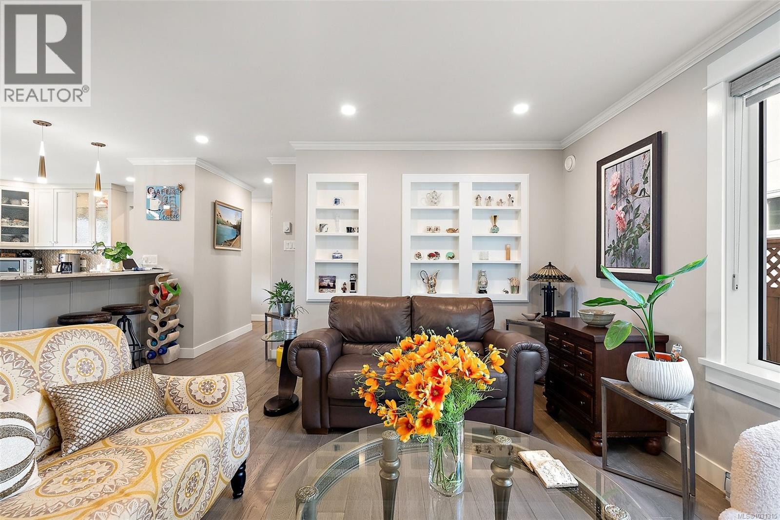  2485 Orchard Avenue, Sidney