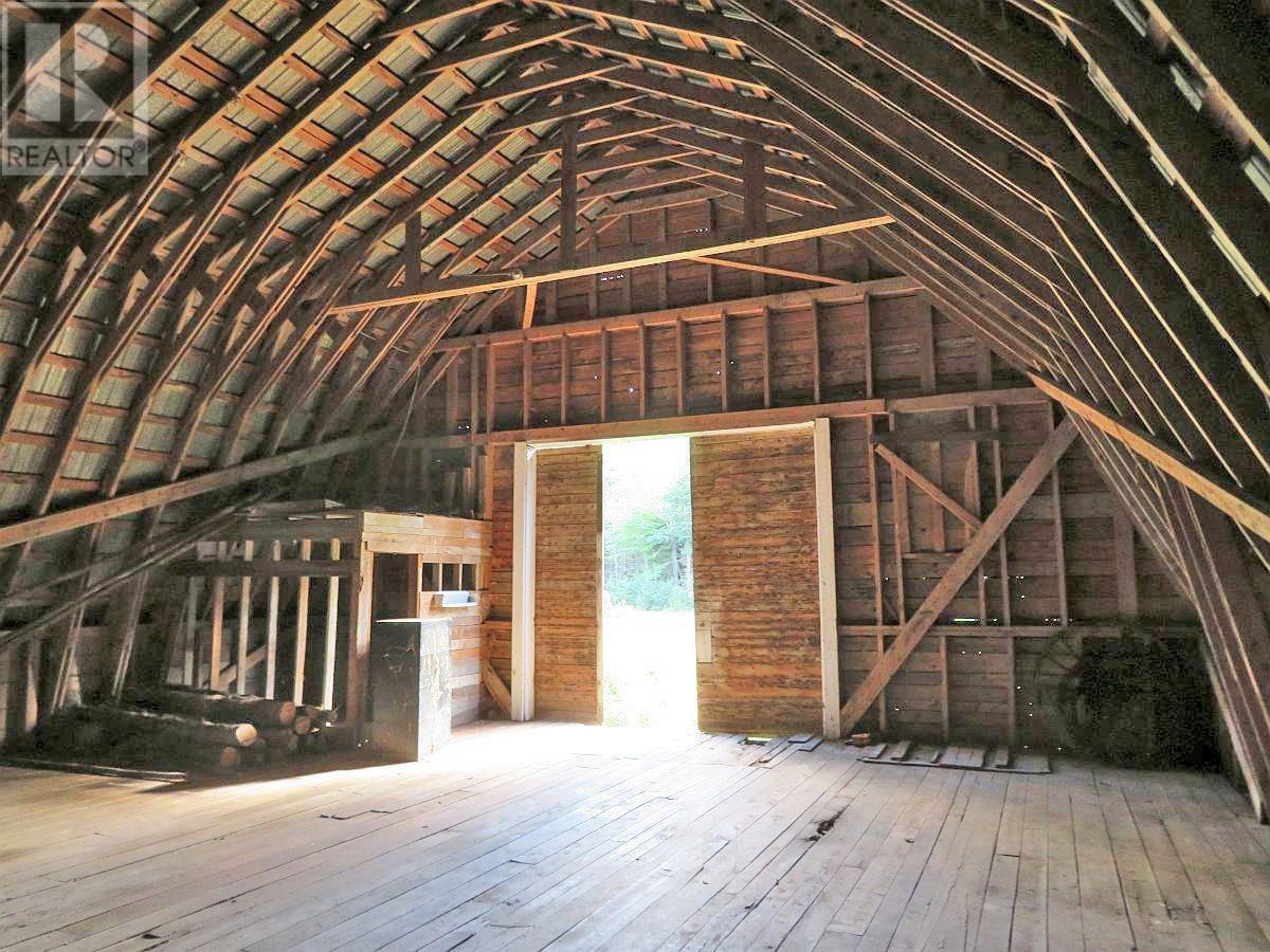 62 Acres West Side Road — photo 37