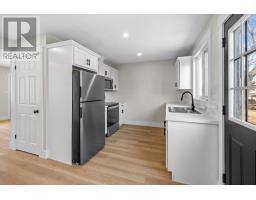 Bath (# pieces 1-6) - B 176 St. Peter's Road, Charlottetown, PE C1A5P9 Photo 9