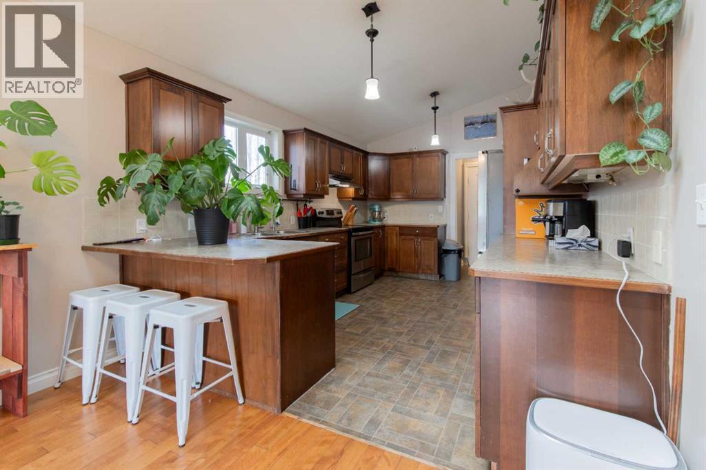 311 Barons Street — photo 17