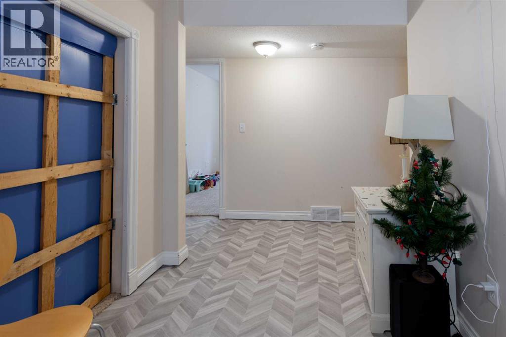 311 Barons Street — photo 27