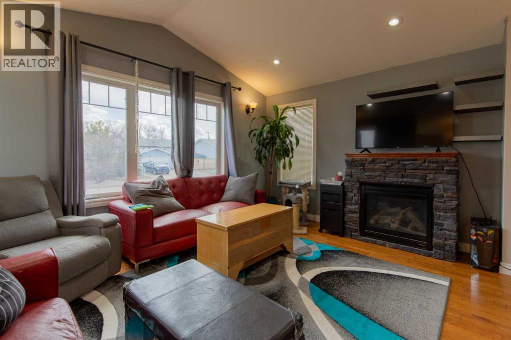 311 Barons Street — photo 14